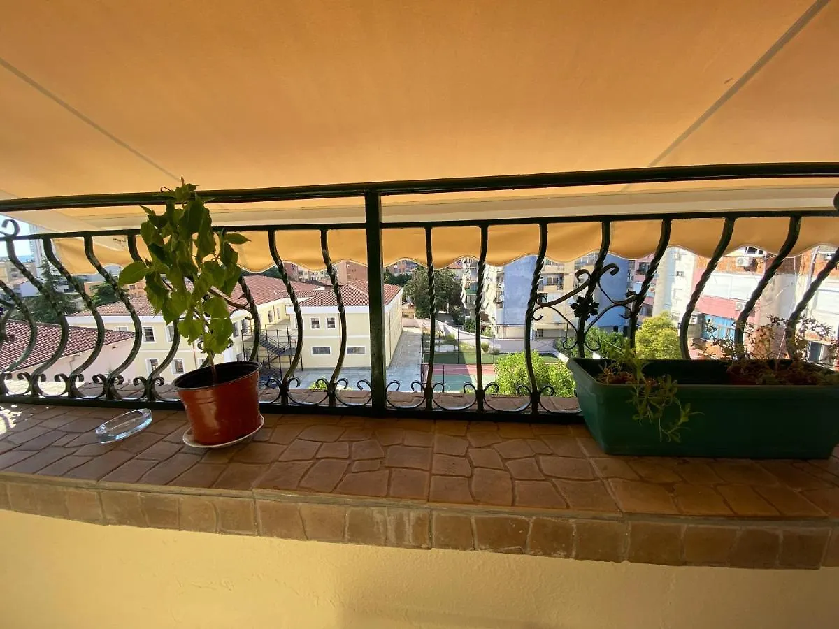 Apartment With View Tirana 0*,
